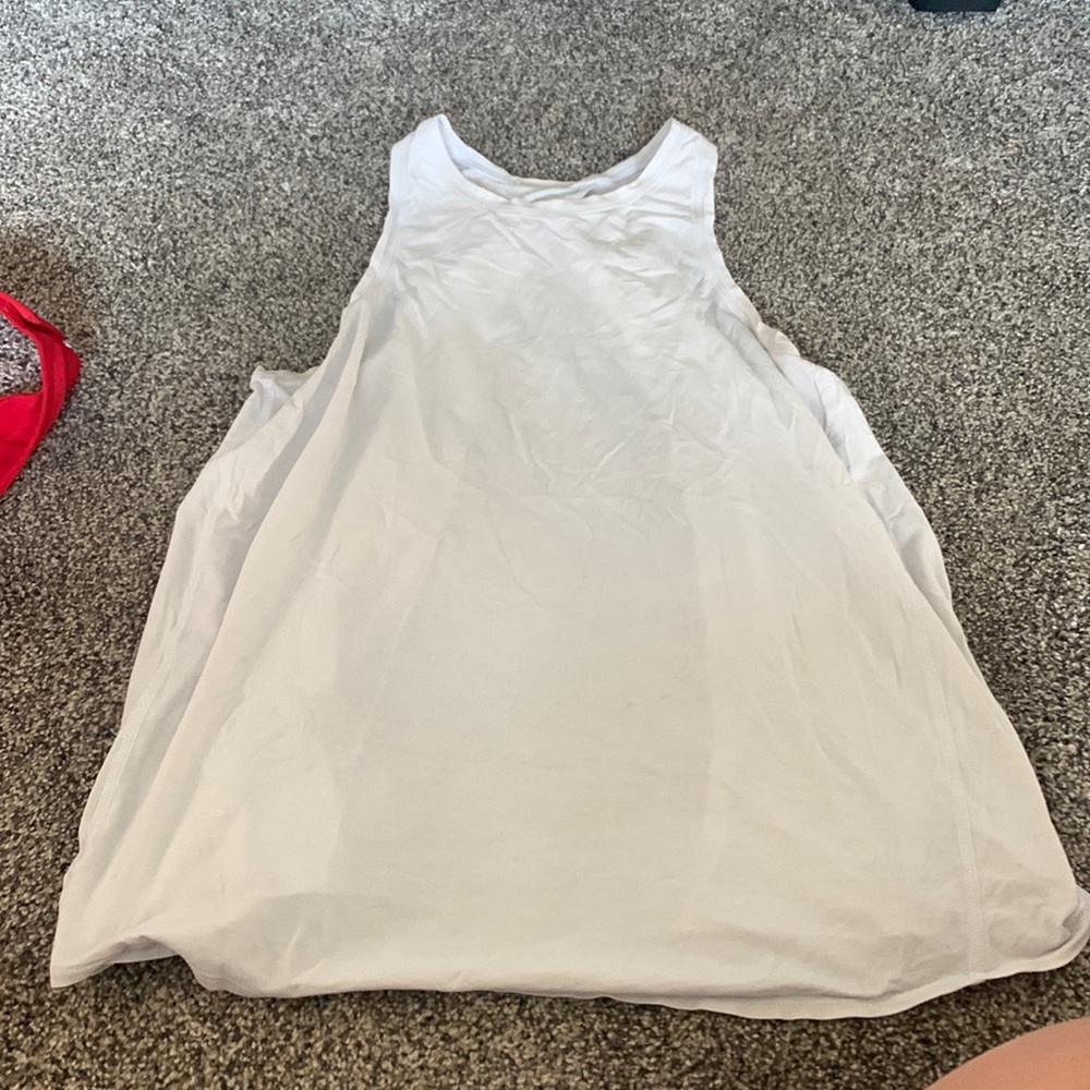 Worn Lululemon backless shirt size M
